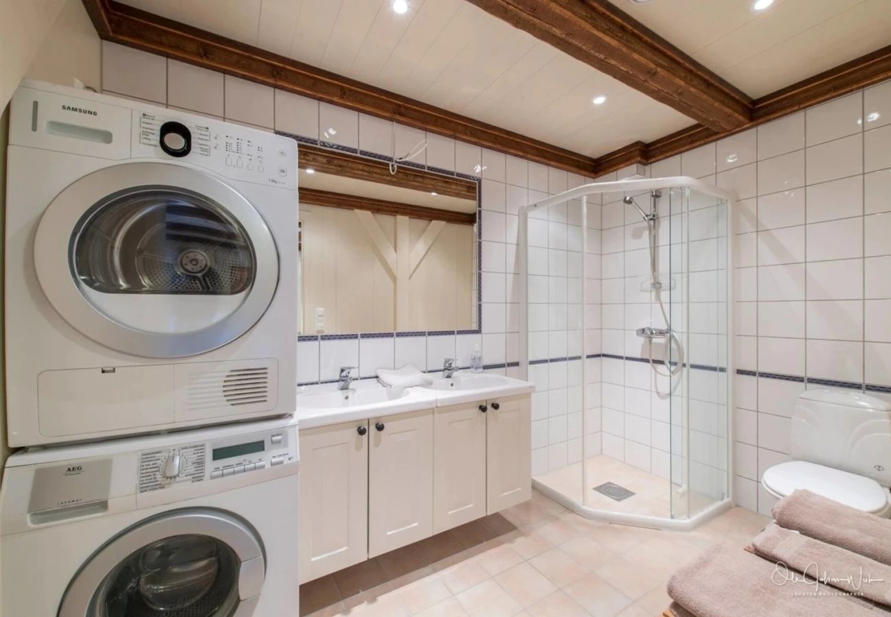 Leilighet i Vågan - Hellandsøy apartment, Henningsvær