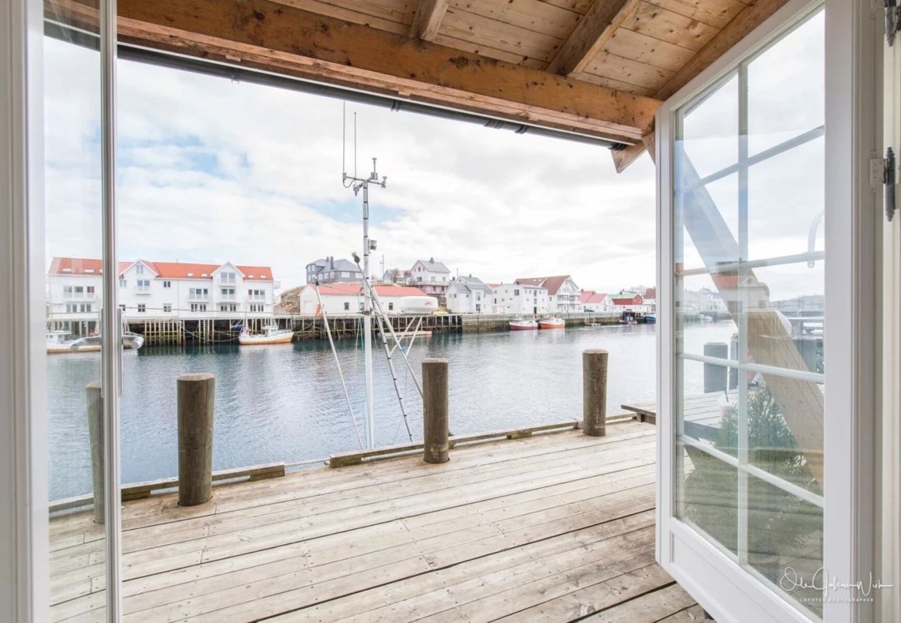 Leilighet i Vågan - Hellandsøy apartment, Henningsvær