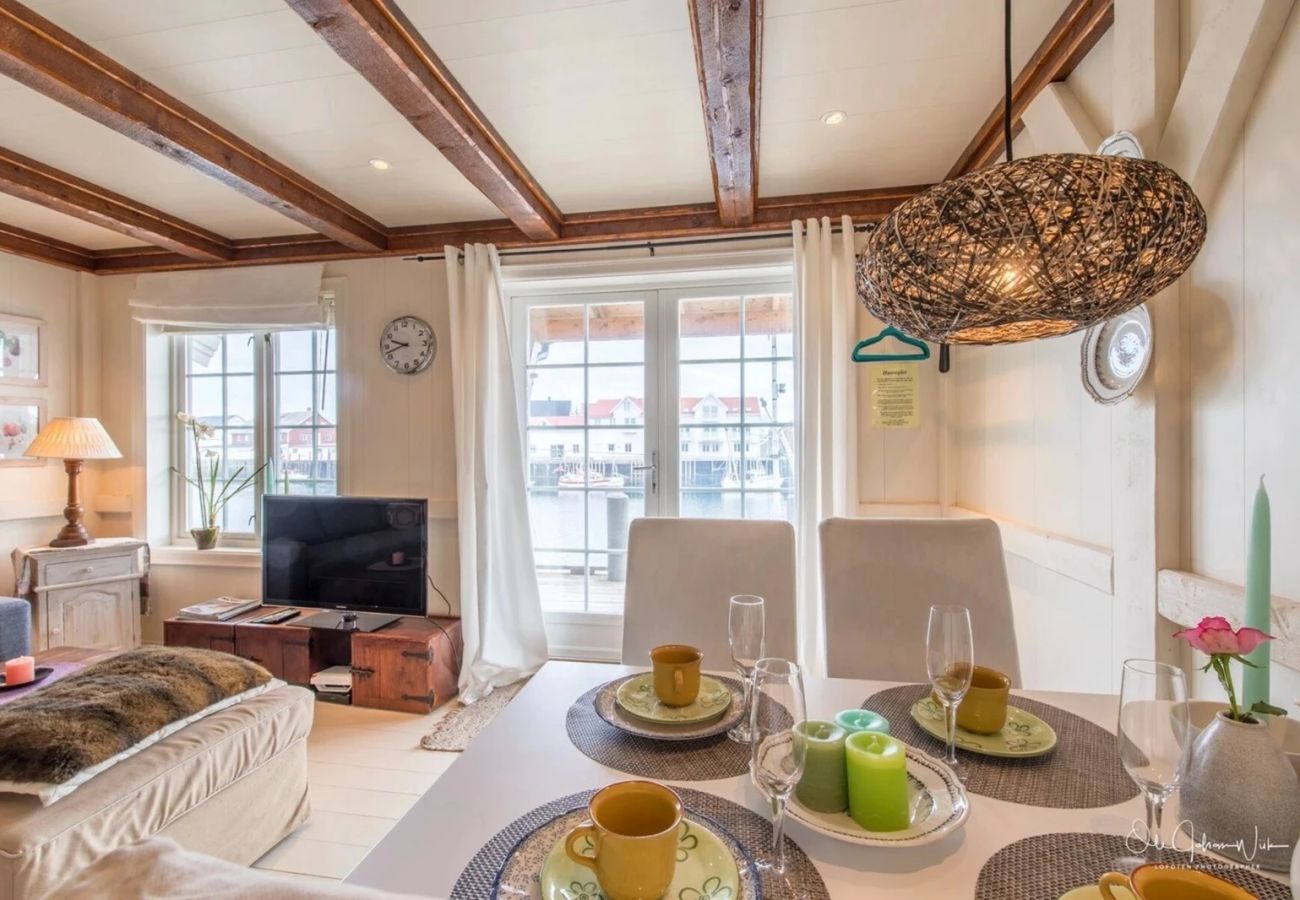 Leilighet i Vågan - Hellandsøy apartment, Henningsvær