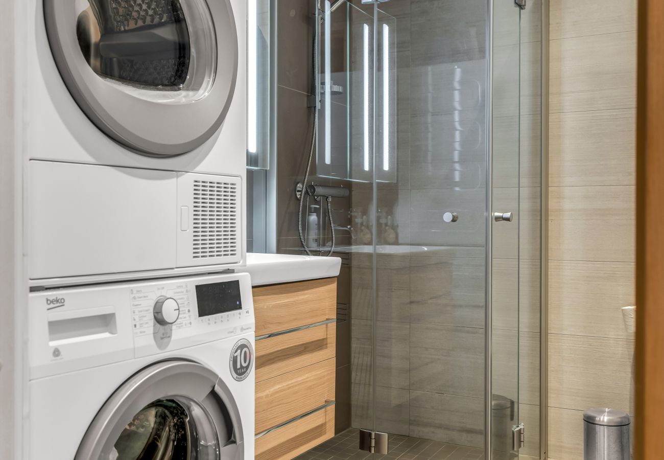 Leilighet i Tromsø - Ecological wood house with a garden