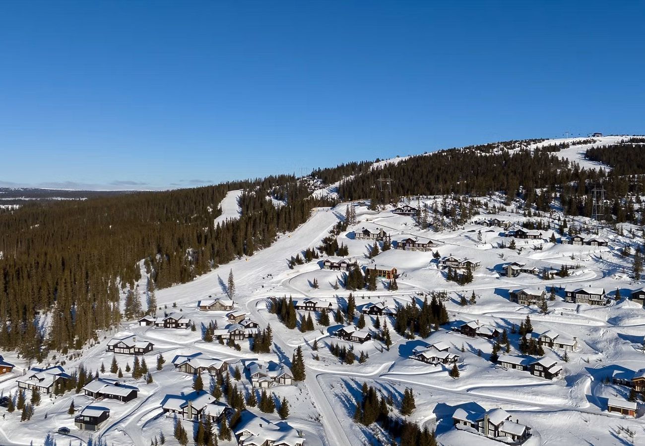 Hytte i Øyer - Eksklusiv storhytte på Hafjell med ski-in/ski-out