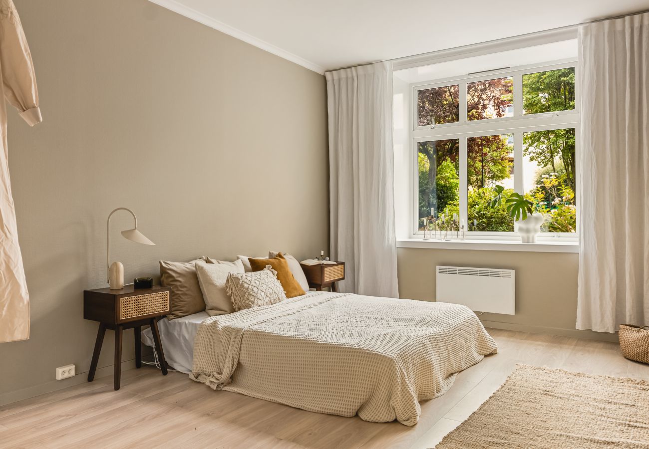 Leilighet i Bergen - Moderne leilighet med sjøgløtt og balkong