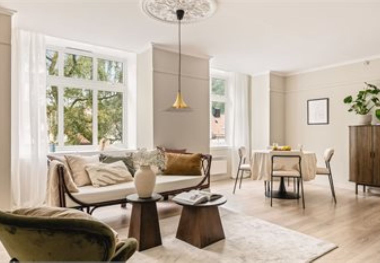 Leilighet i Bergen - Moderne leilighet med sjøgløtt og balkong