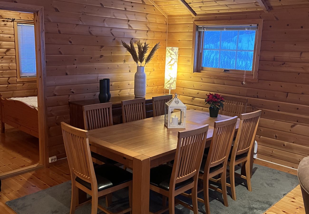 Hytte i Vestvågøy - Pollstua, cosy cabin with amazing views