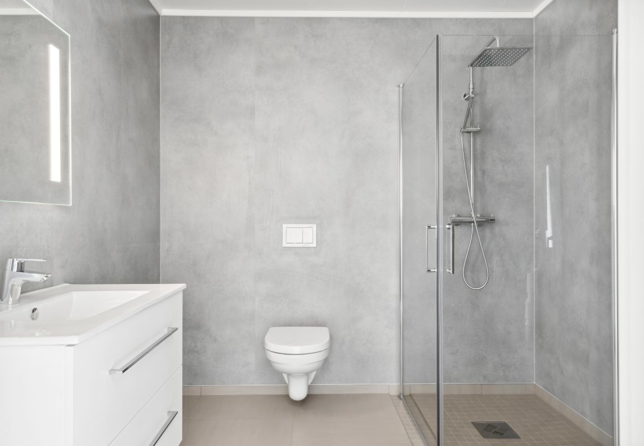 Hus i Ballstad - Skottinden view, Lofoten