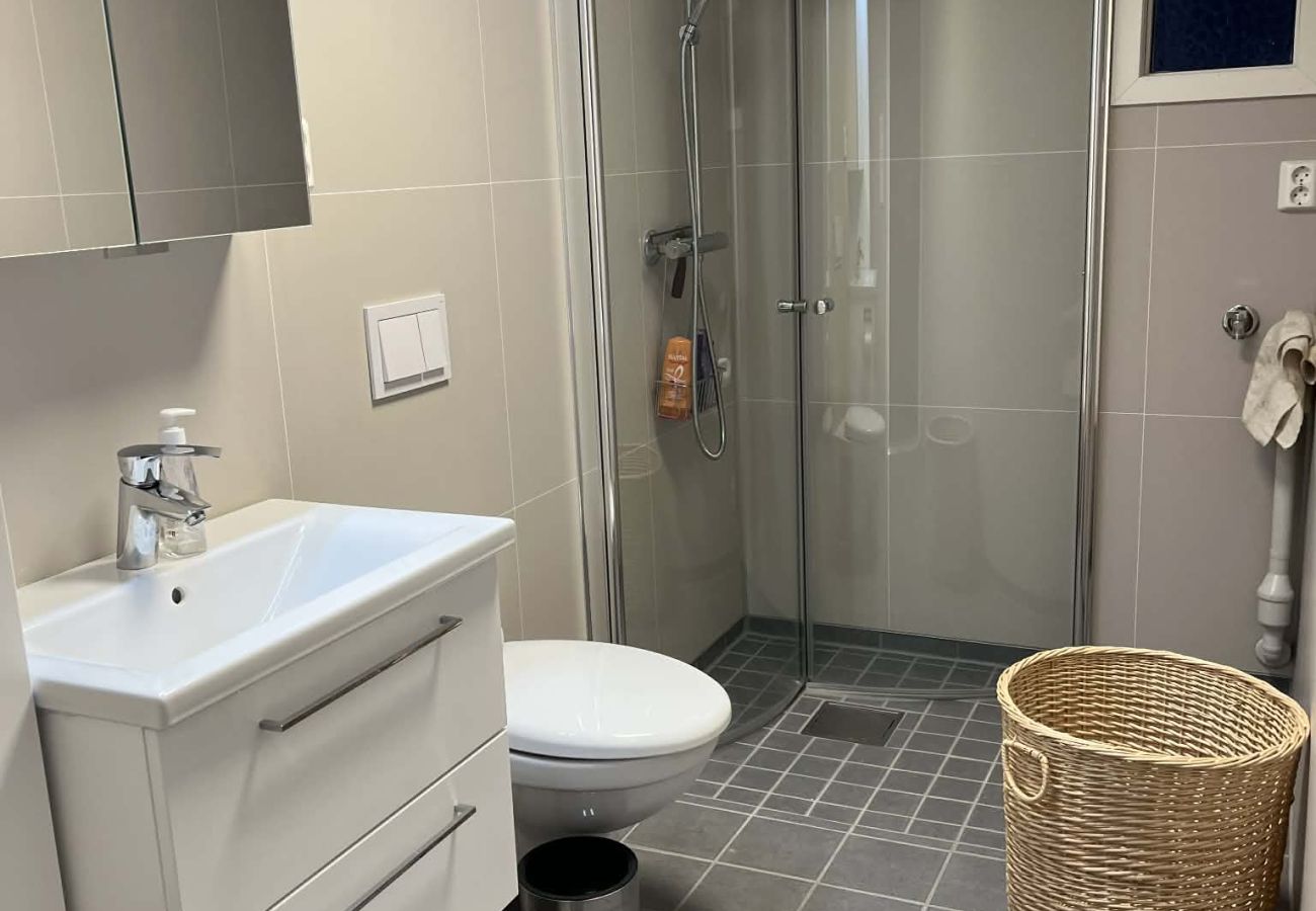 Studioleilighet i Flakstad - Koselig studio i Lofoten - nær Rambergstranda