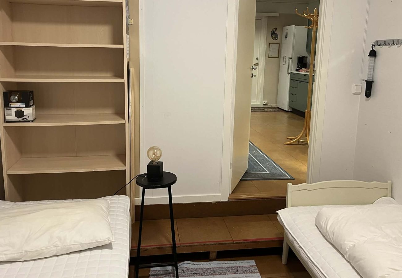 Studioleilighet i Flakstad - Koselig studio i Lofoten - nær Rambergstranda