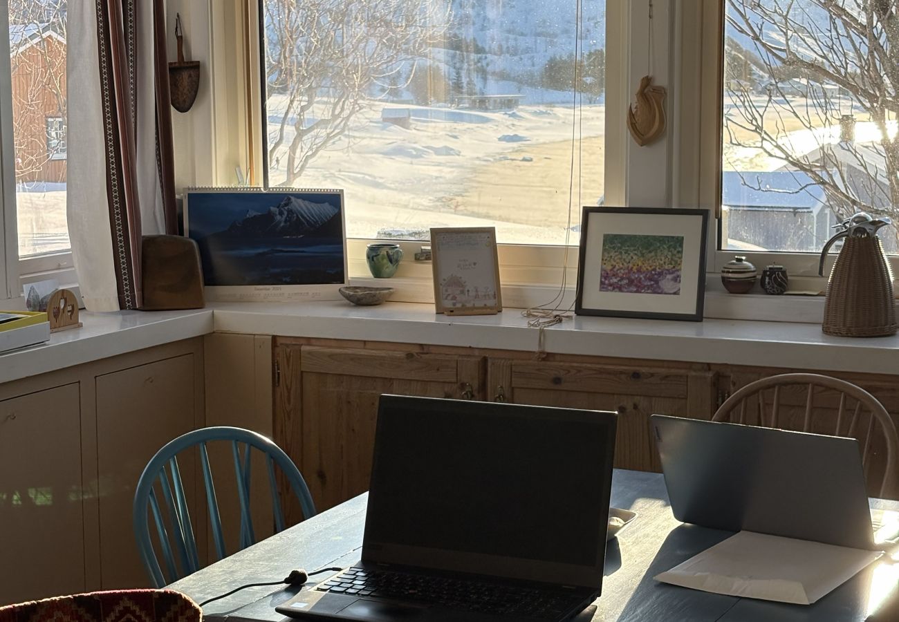 Studioleilighet i Flakstad - Koselig studio i Lofoten - nær Rambergstranda