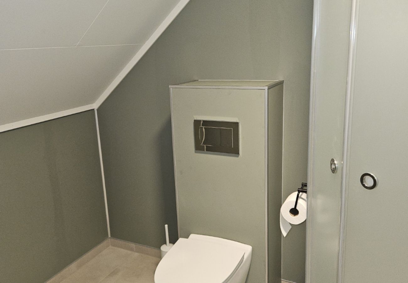 Hus i Flakstad - Fredly, beautiful home in Fredvang