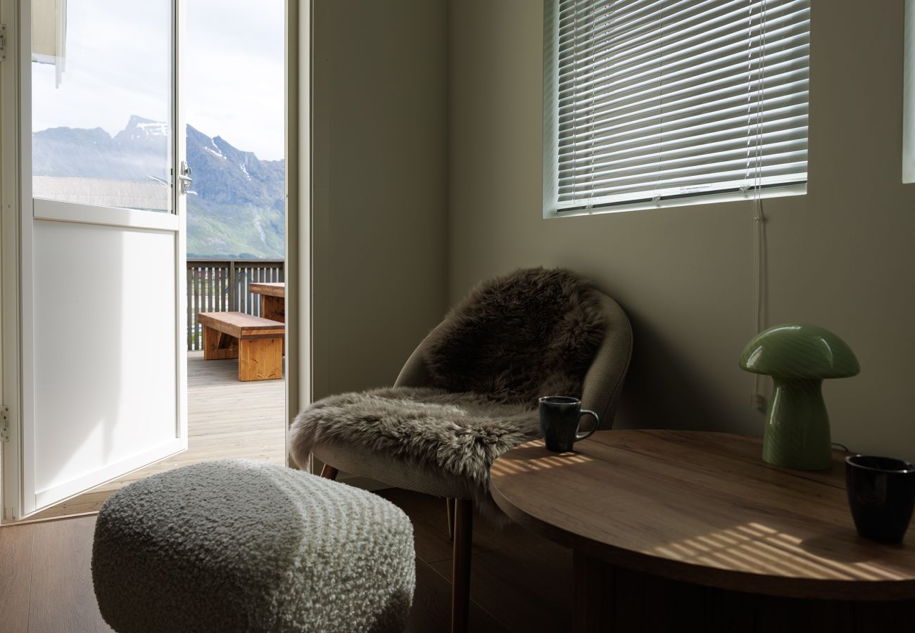 Hus i Flakstad - Fredly, beautiful home in Fredvang