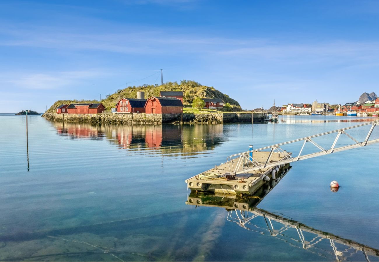 Hytte i Stamsund - Waterfront Twin Cabin A