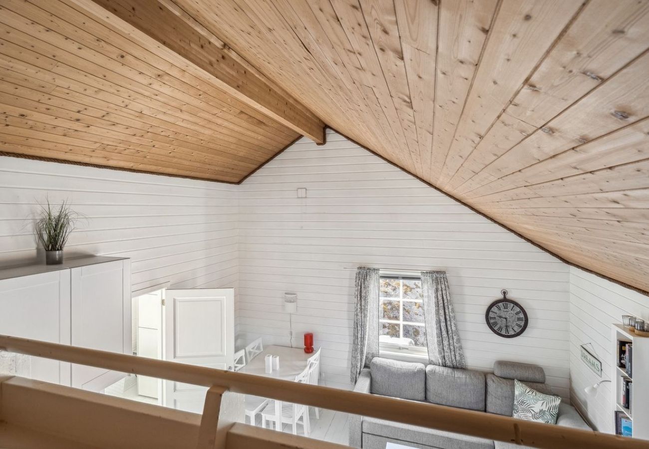 Hytte i Stamsund - Waterfront Twin Cabin B