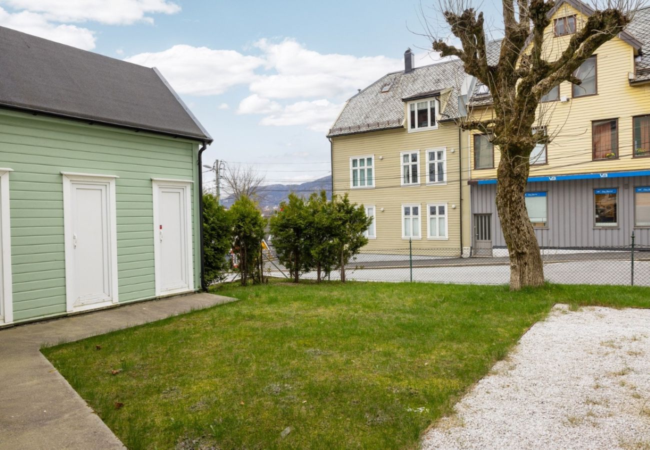 Leilighet i Bergen - Modern apartment in Laksevåg with parking