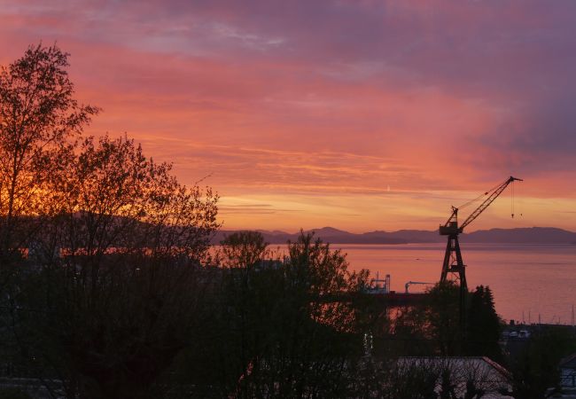 Leilighet i Bergen - Leilighet med sjø og fjellutsikt