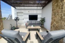 Hus i Torrevieja - Modern villa in Torrevieja with pool