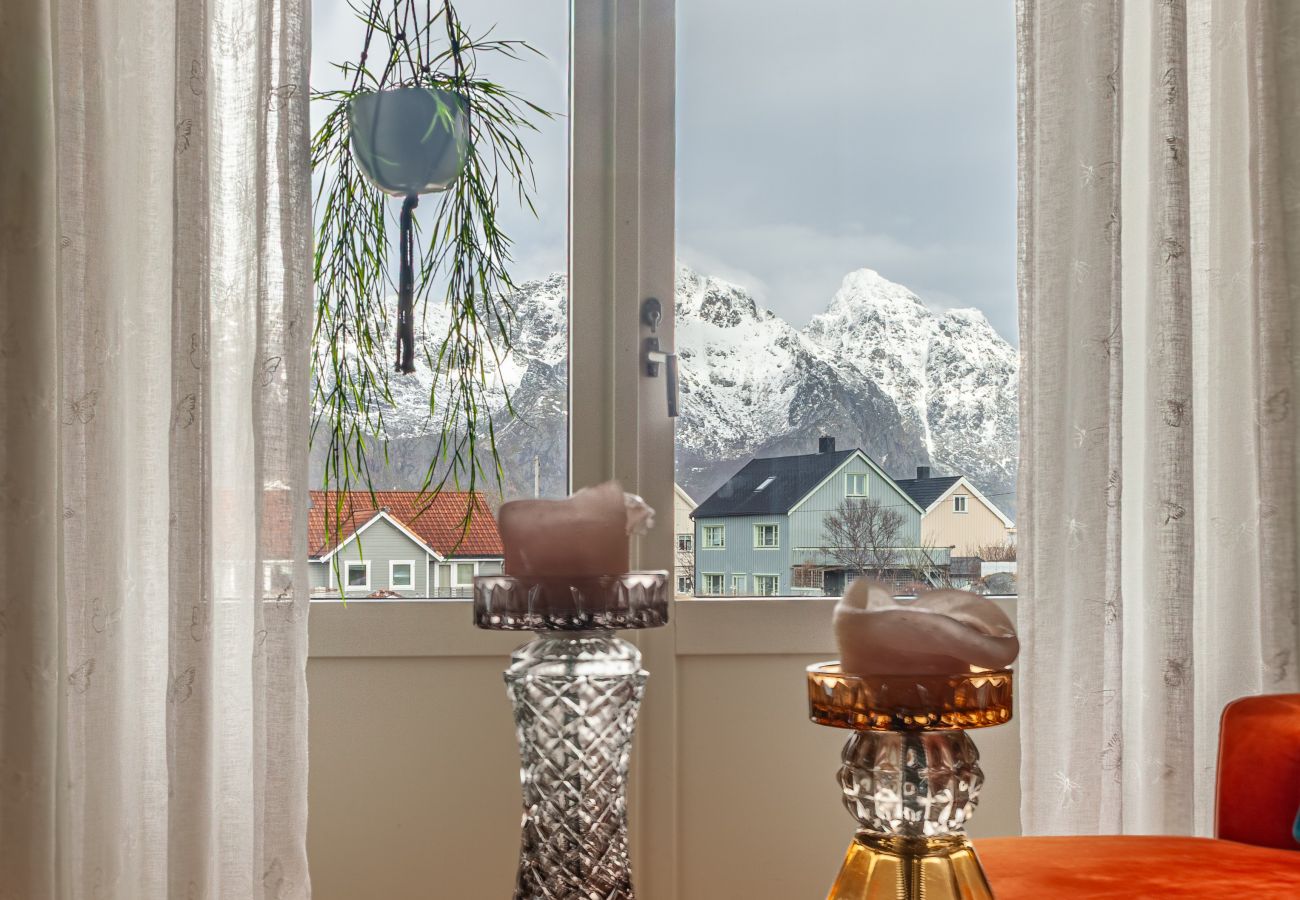 Hus i Vågan - Hus i Henningsvær med fantastisk utsikt
