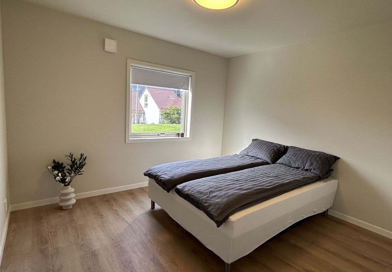 Leilighet i Bergen - Sentral 4-roms leilighet med parkering på Landås