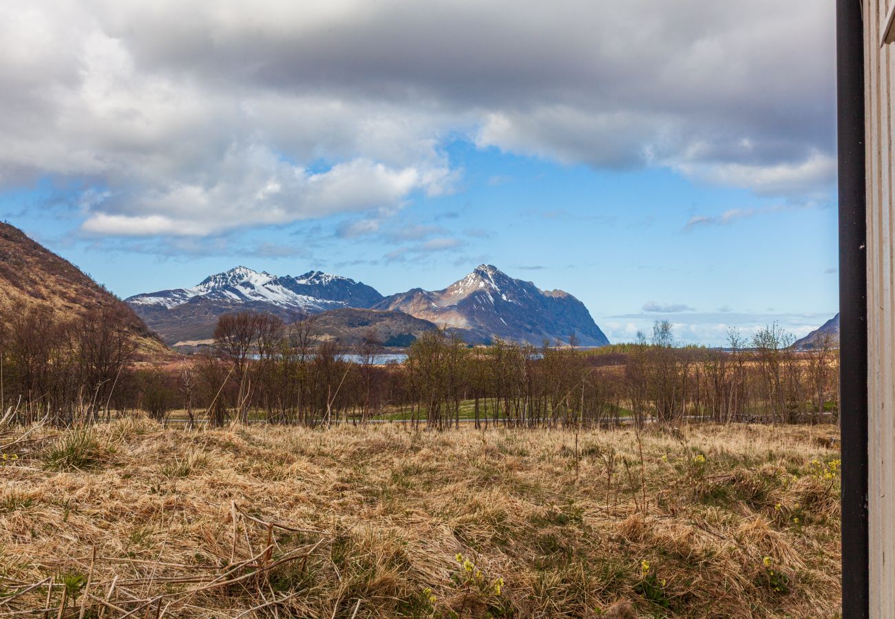 Hus i Vestvågøy - Hus i Lofoten nært naturen