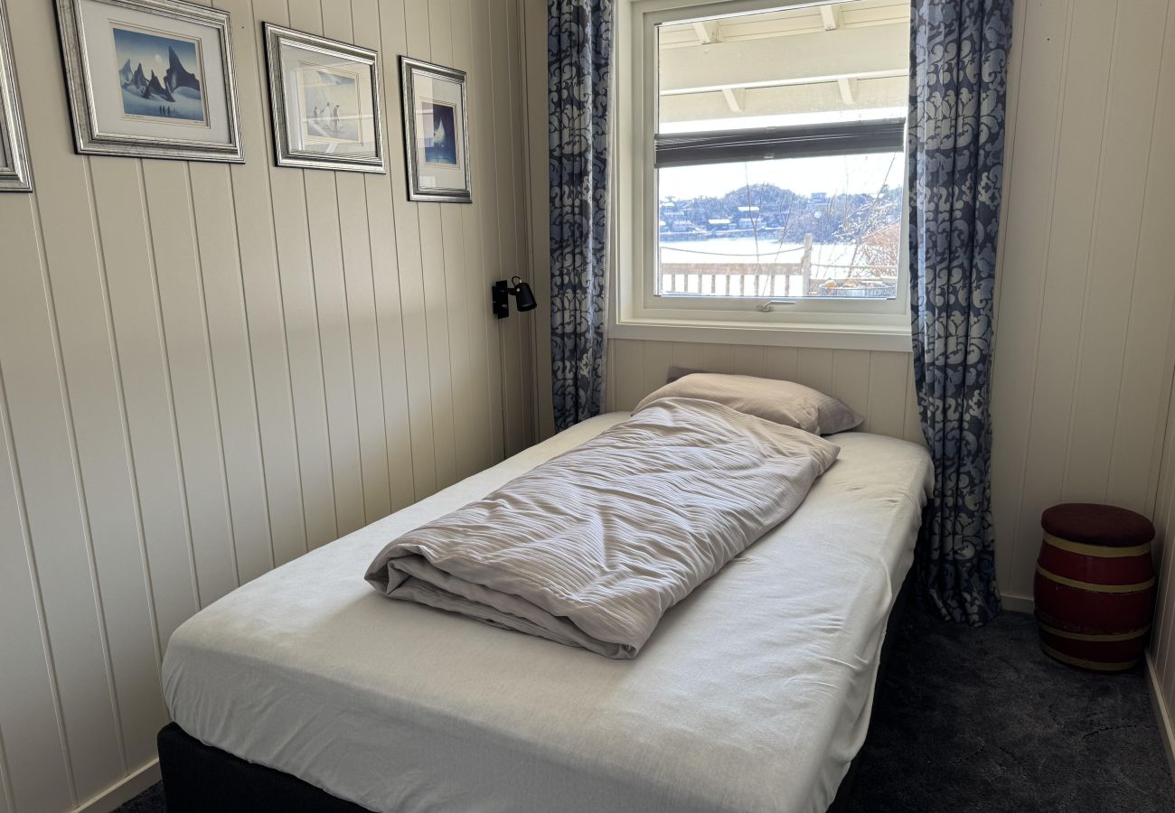 Villa i Vågan - Lofoten Villa med sjøtomt