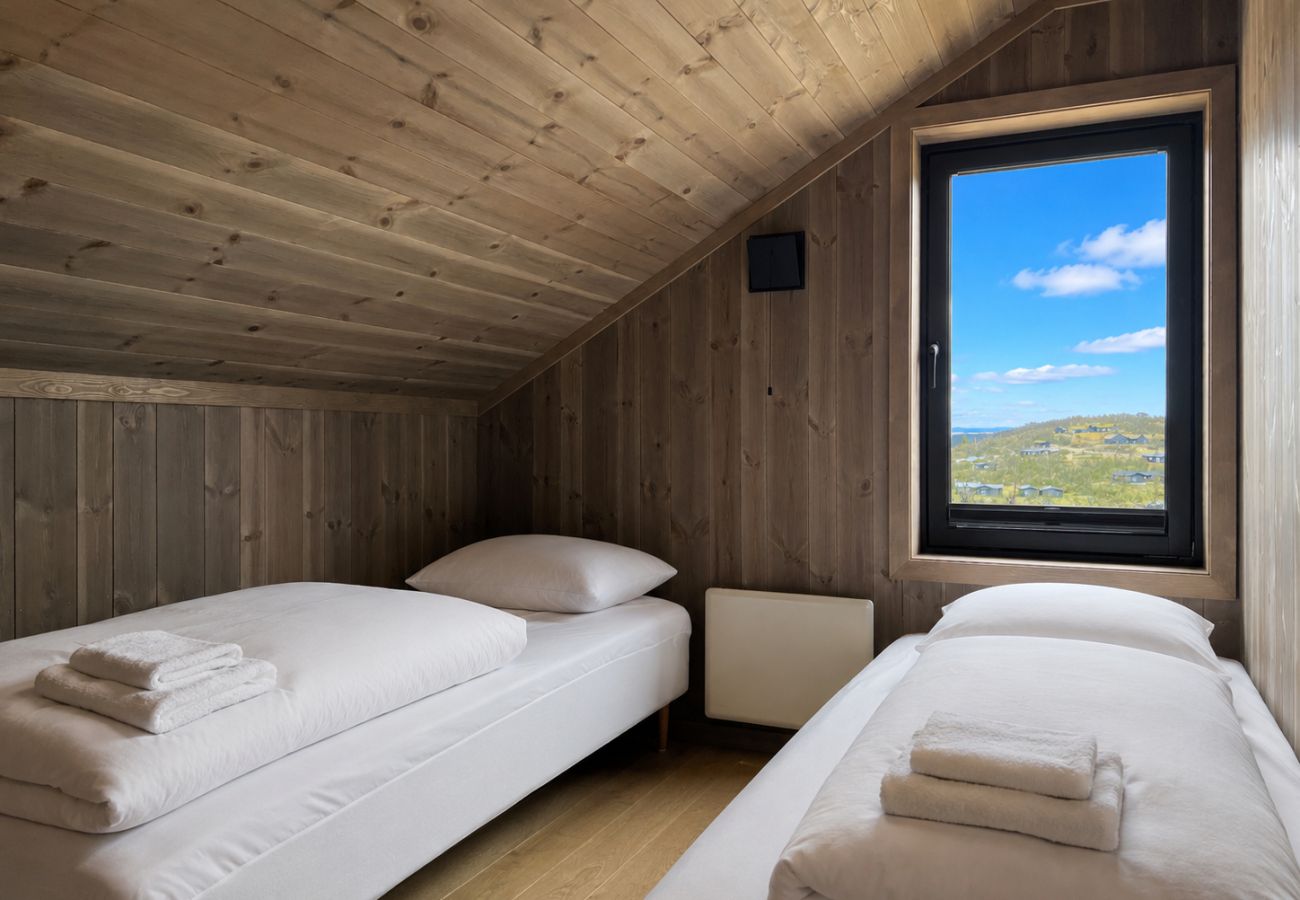 Hytte i Hol - Ny romslig hytte med badstue, Geilo