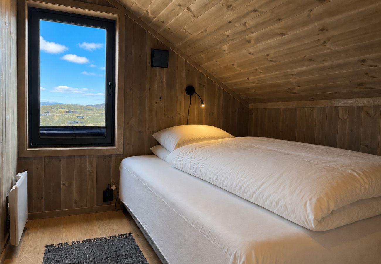 Hytte i Hol - Ny romslig hytte med badstue, Geilo