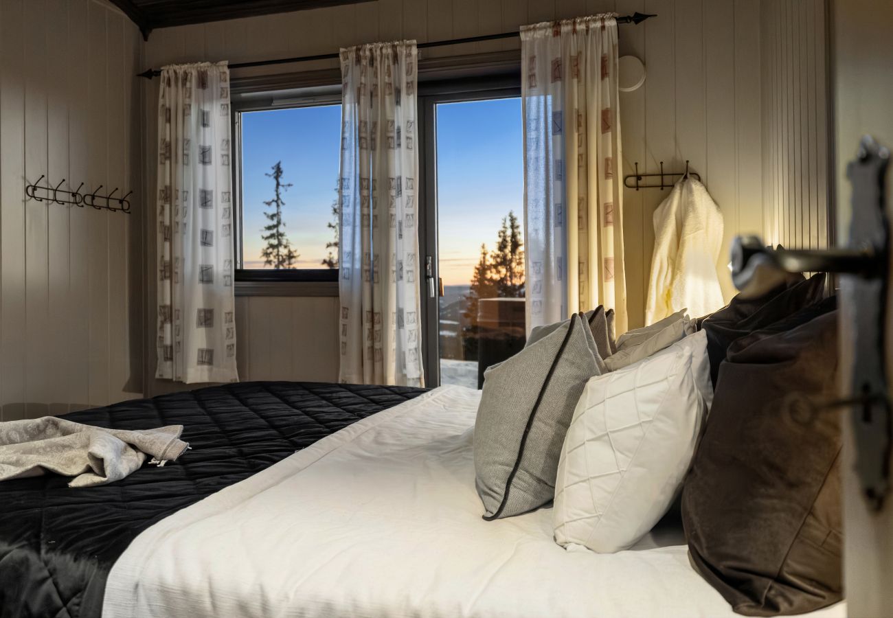 Hytte i Øyer - Eksklusiv hytte på Hafjell med badstue, ski-inn-ski-out