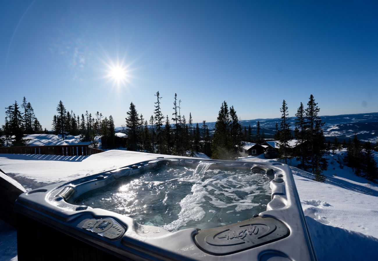 Hytte i Øyer - Eksklusiv hytte på Hafjell med badstue, ski-inn-ski-out