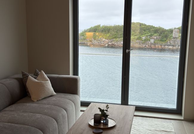 Leilighet i Vågan - Top leilighet med sjøutsikt i Henningsvær
