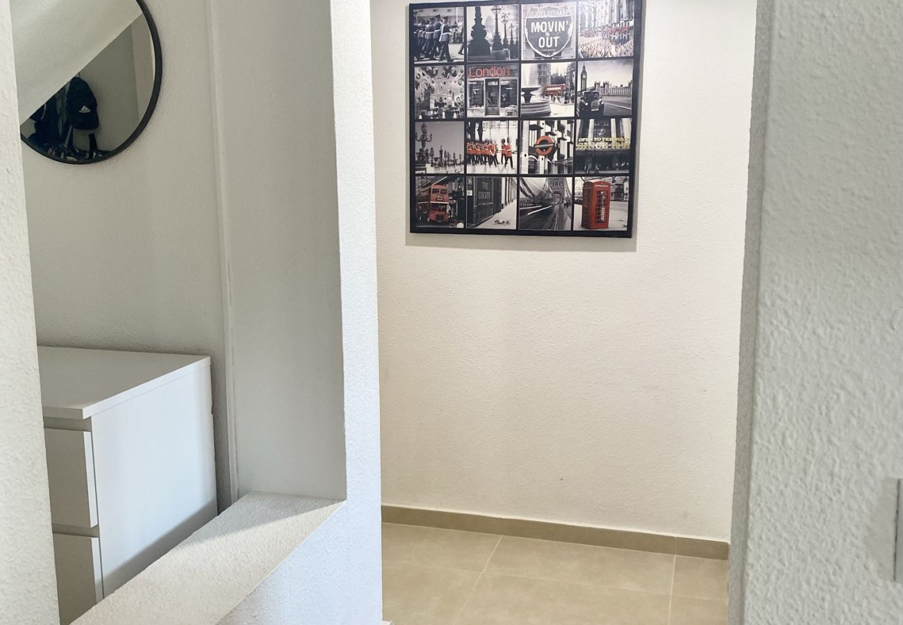 Hus i Orihuela Costa - Romslig hus i stille nabolag i Villamartin/LaZenia