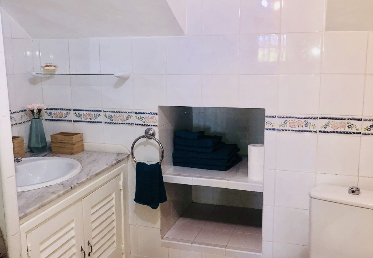 Hus i Orihuela Costa - Romslig hus i stille nabolag i Villamartin/LaZenia