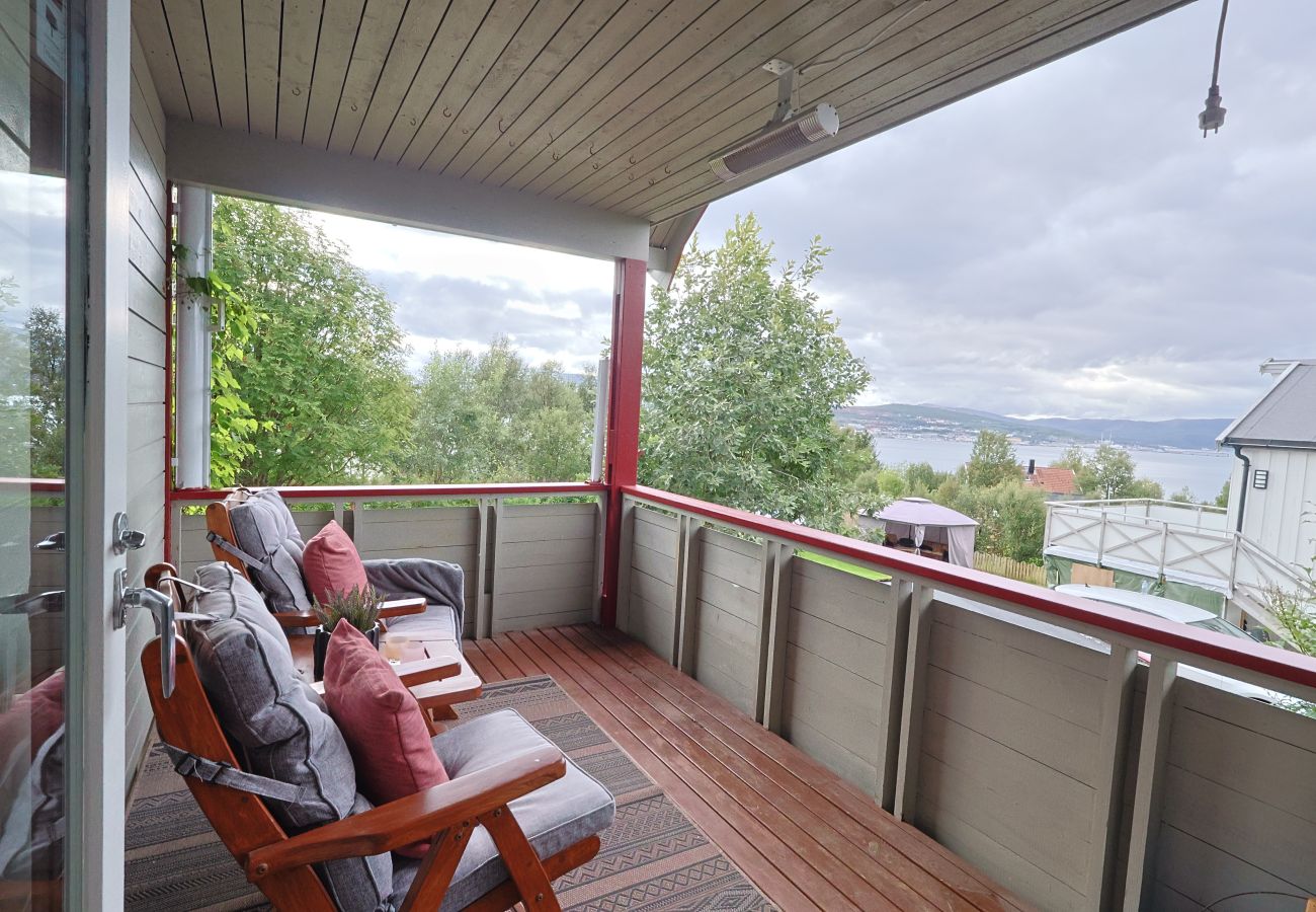 Hus i Tromsø - Aurora House – A Family & Friends Retreat in Tromsø