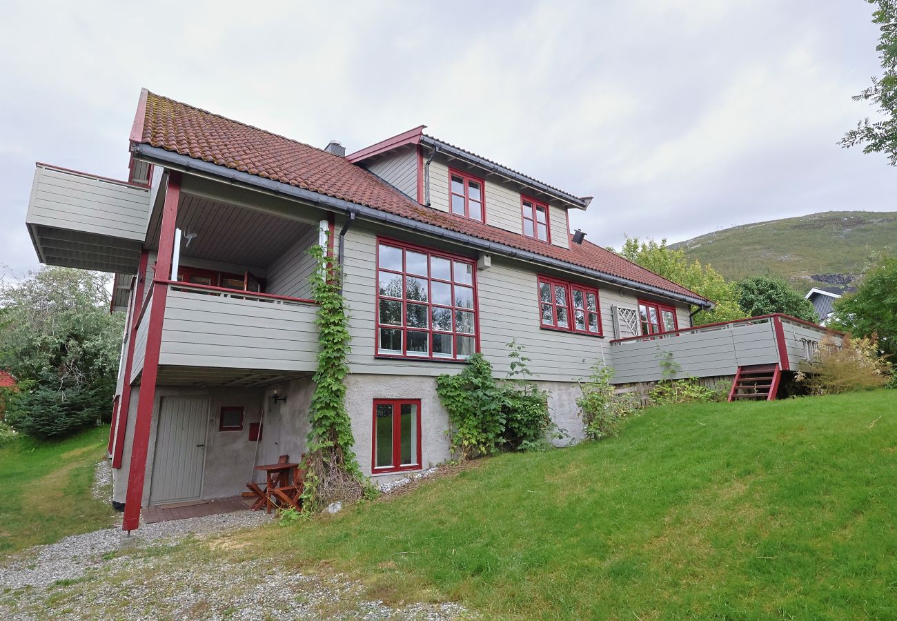 Hus i Tromsø - Aurora House – A Family & Friends Retreat in Tromsø