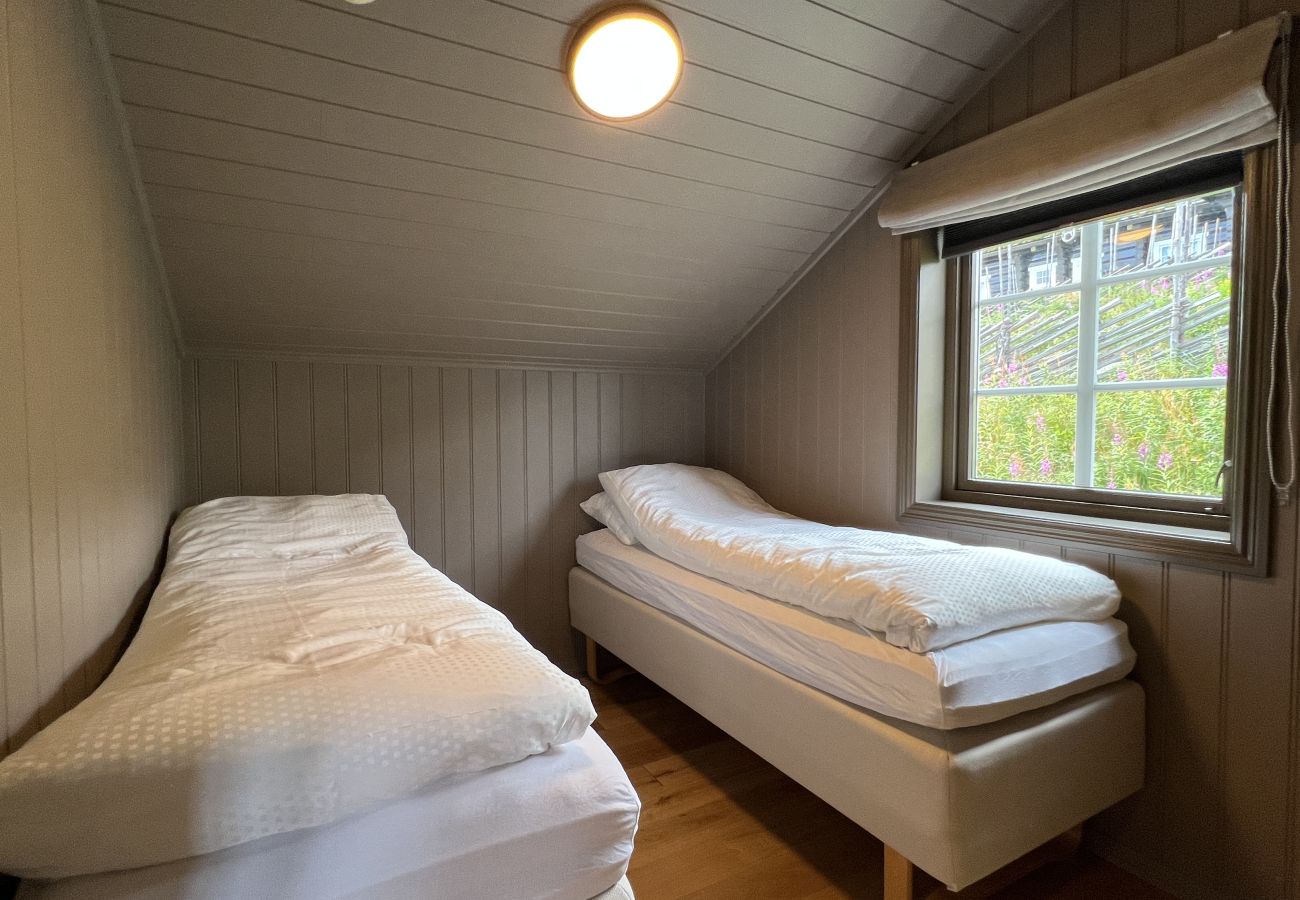 Hytte i Hol - Lun og koselig leilighet ved skibakkene på Kikut, Geilo.