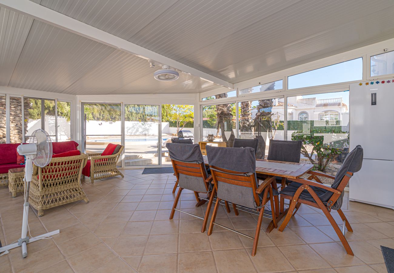 Villa i Torrevieja - Villa Familia