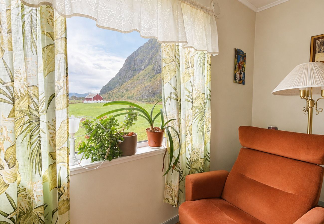 Hus i Vestvågøy - Huset under midnattssolen – Eggum, Lofoten