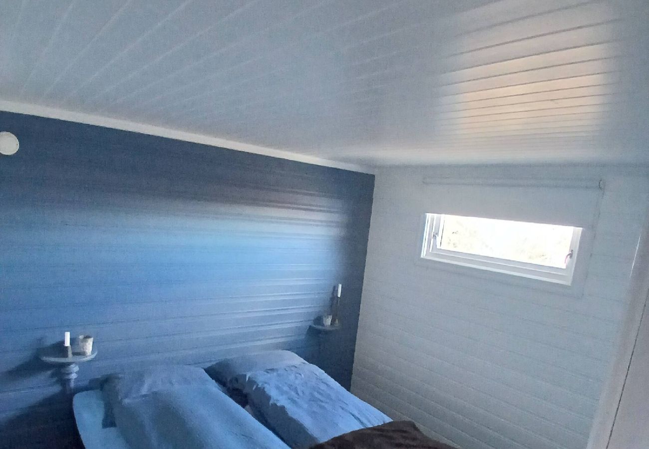 Hytte i Hadsel - Hytte ved Faksholmen i Eidsfjorden 