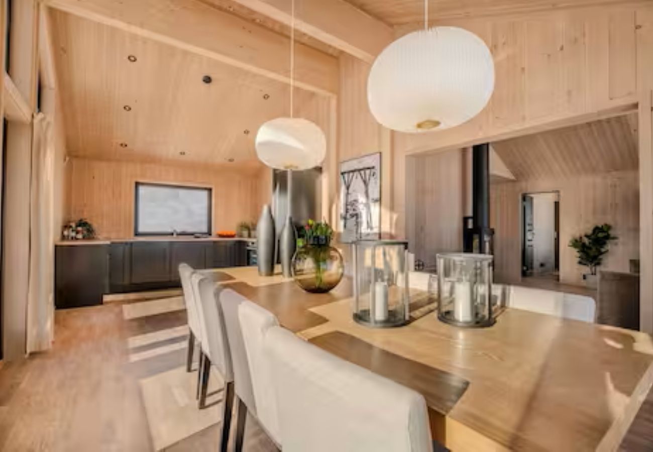 Hytte i Gudbrandsdalen - Moderne og romslig hytte på Skeikampen