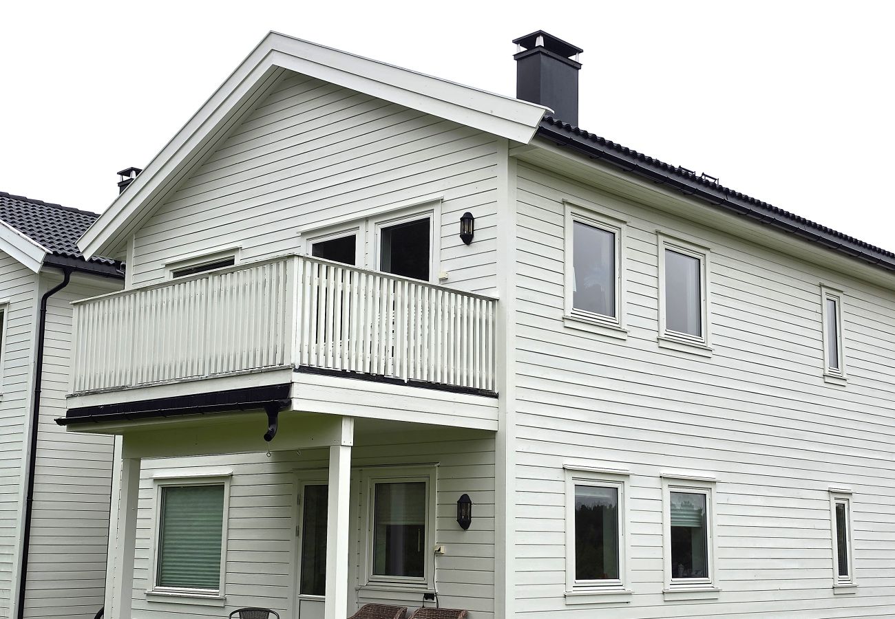 Hus i Hol - Familiebolig nær skibakkene og Geilo sentrum