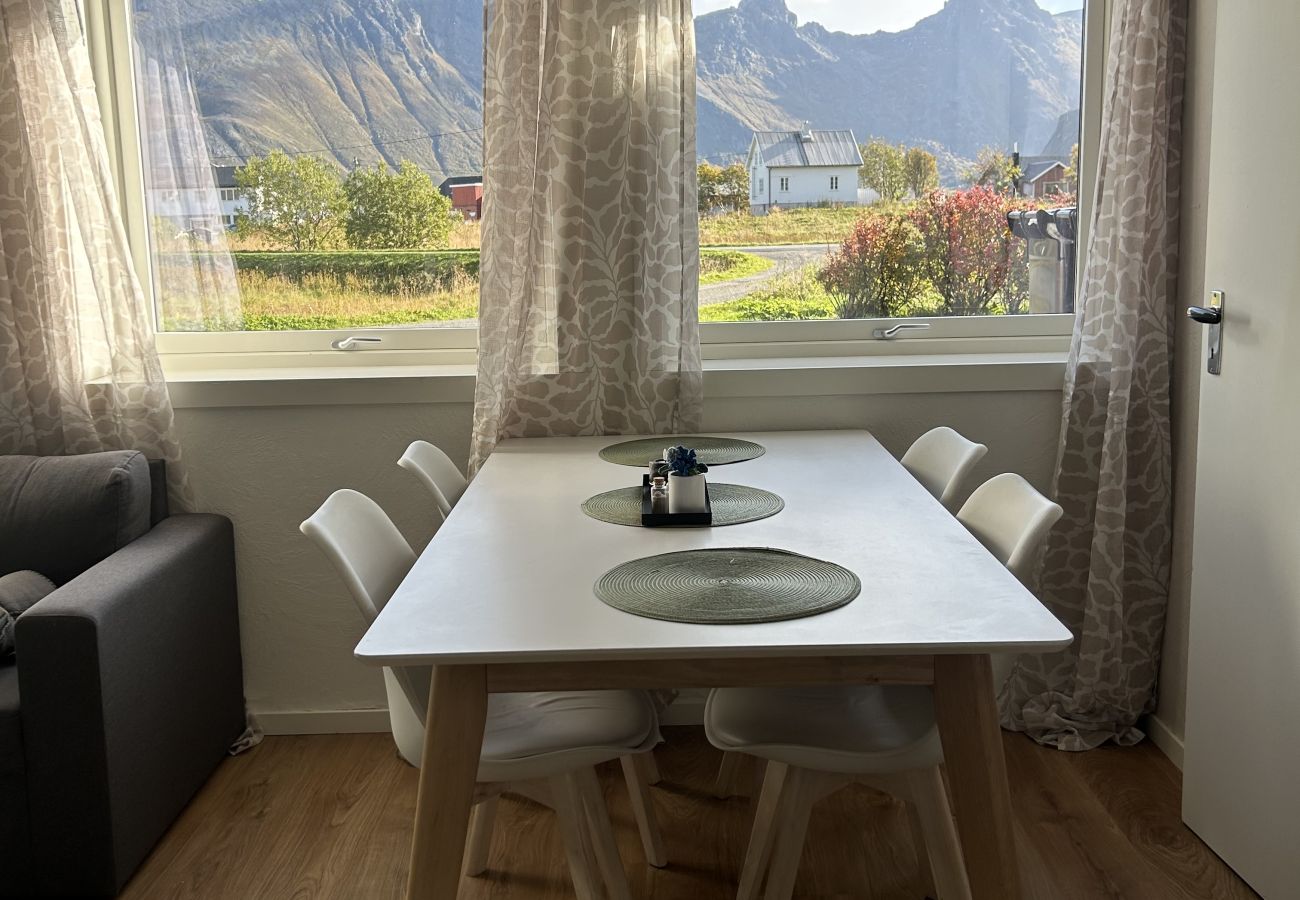 Leilighet i Flakstad - Solhaug, leilighet på Fredvang