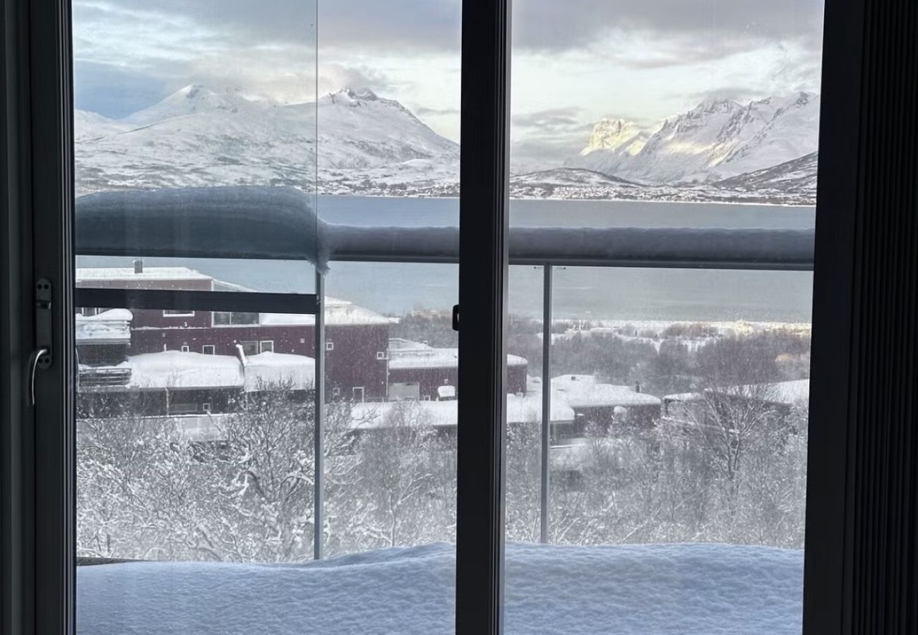 Leilighet i Tromsø - Moderne utsiktsleilighet i Workinntoppen Panorama